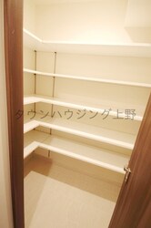 Ｏｎｅ　ＲＯＯＦ　Ｒｅｓｉｄｅｎｃｅ　Ｋｉｂａ　ＷＥＳＴの物件内観写真